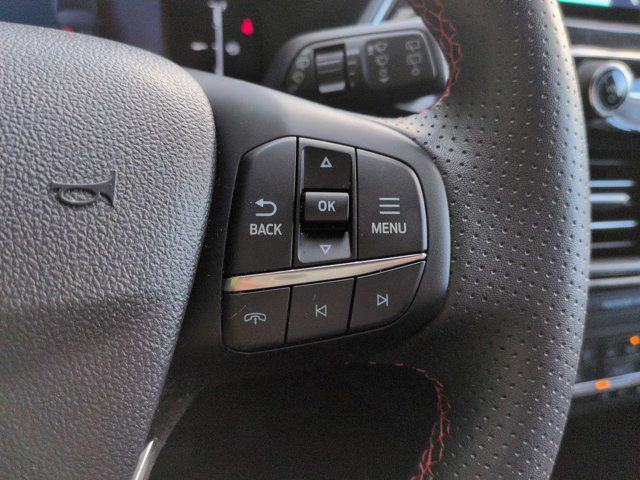 Used 2025 Ford Escape ST-Line Select AWD/4WD image 24