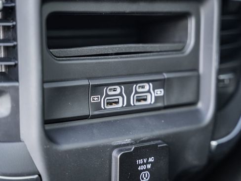 New 2026 RAM 1500 4x4 Crew Cab image 35