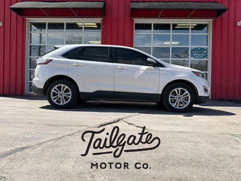 Used 2017 Ford Edge SEL w/ Equipment Group 201A AWD/4WD image 1