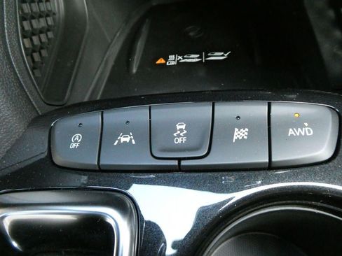 New 2026 Chevrolet TrailBlazer ACTIV w/ Convenience Package AWD/4WD image 19