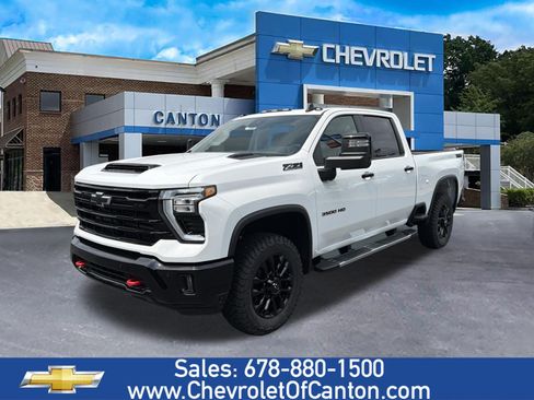 New 2026 Chevrolet Silverado 3500 LT w/ Trail Boss Package AWD/4WD image 1