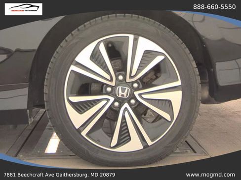 Used 2016 Honda Civic EX-T image 5