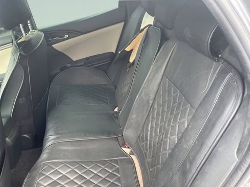 Used 2018 Honda Civic EX image 16