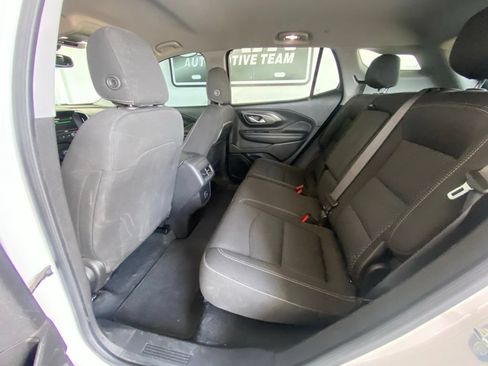 Used 2023 GMC Terrain SLE FWD image 21