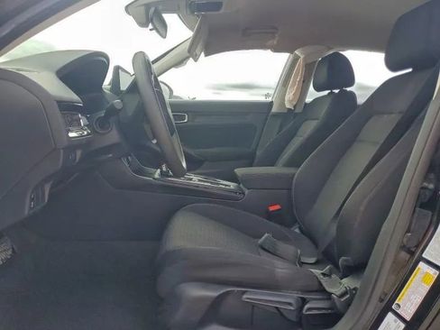 Used 2023 Honda Civic LX image 7