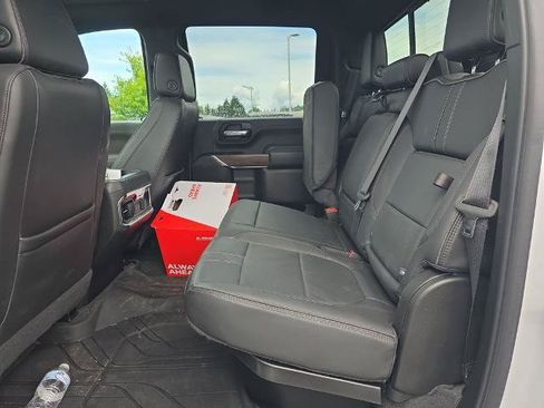 Used 2022 Chevrolet Silverado 3500 High Country AWD/4WD image 9