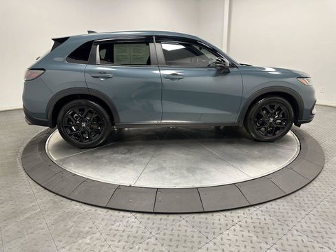 Certified 2025 Honda HR-V Sport image 15