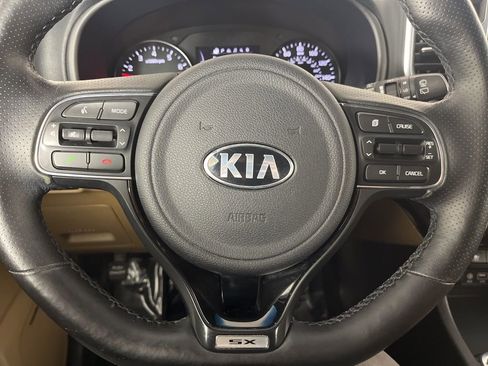 Used 2017 Kia Sportage SX image 23