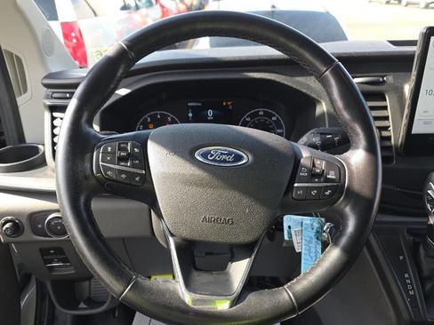 Used 2023 Ford Transit 250 Low Roof AWD image 12