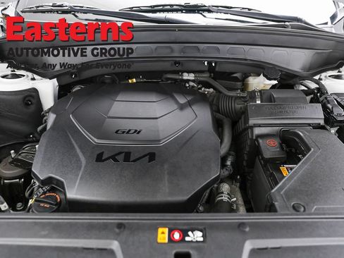 Used 2023 Kia Telluride S FWD image 7