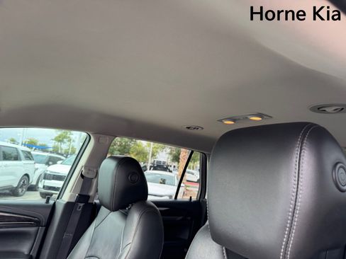 Used 2015 Buick Enclave Premium w/ Trailering Package image 25