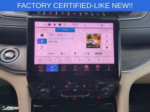 Certified 2025 Jeep Grand Cherokee Limited w/ Luxury Tech Group II RWD image 24