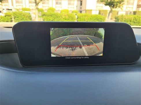 Used 2022 MAZDA MAZDA3 s image 19