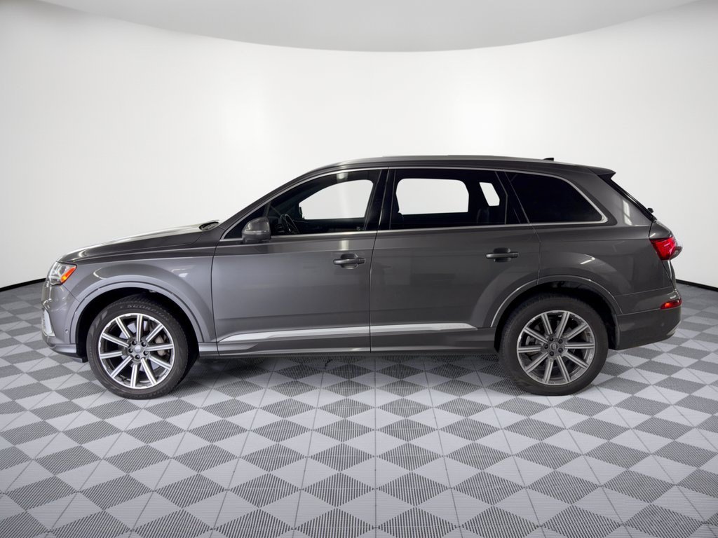 Used 2021 Audi Q7 2.0T Premium w/ Convenience Package AWD/4WD image 2