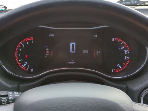 Used 2015 Dodge Durango R/T w/ Technology Group image 16