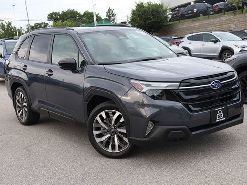 Certified 2025 Subaru Forester Touring w/ Popular Package - Touring AWD/4WD image 2