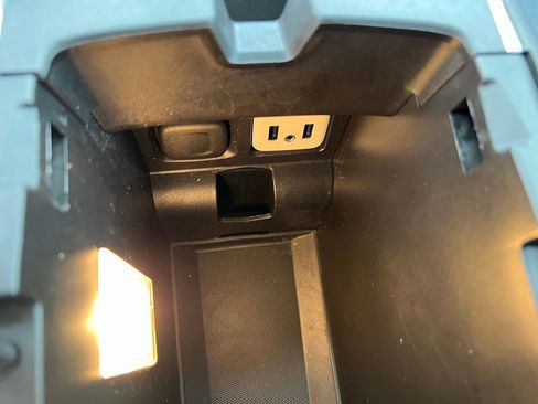 Used 2018 Chevrolet Impala LT w/ LT Leather Package FWD image 31