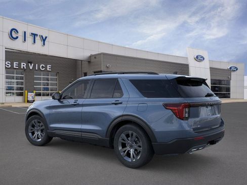 New 2026 Ford Explorer Active w/ Active Comfort Package image 6