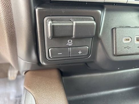 Used 2019 Chevrolet Silverado 1500 LTZ w/ LTZ Plus Package AWD/4WD image 41