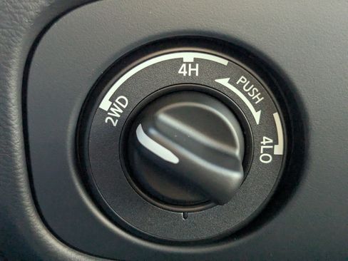 New 2026 Nissan Frontier PRO-4X w/ Tow Package image 19