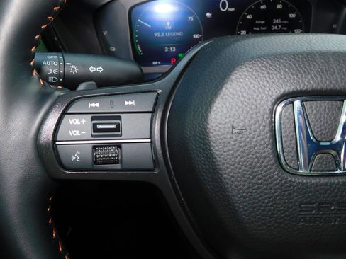 Used 2026 Honda CR-V TrailSport image 30