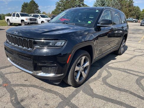 Used 2021 Jeep Grand Cherokee L Limited image 7