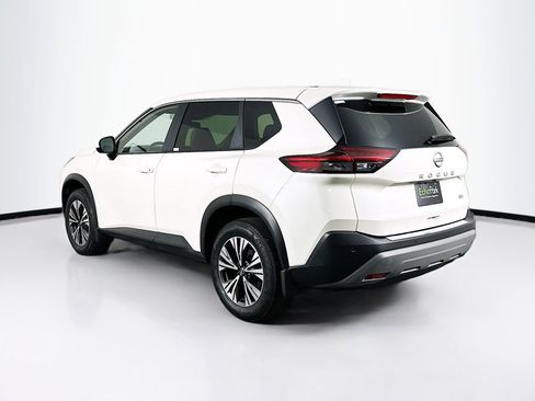 Used 2023 Nissan Rogue SV image 5