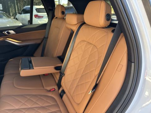 Certified 2025 BMW X5 sDrive40i w/ Parking Assistance Package image 14