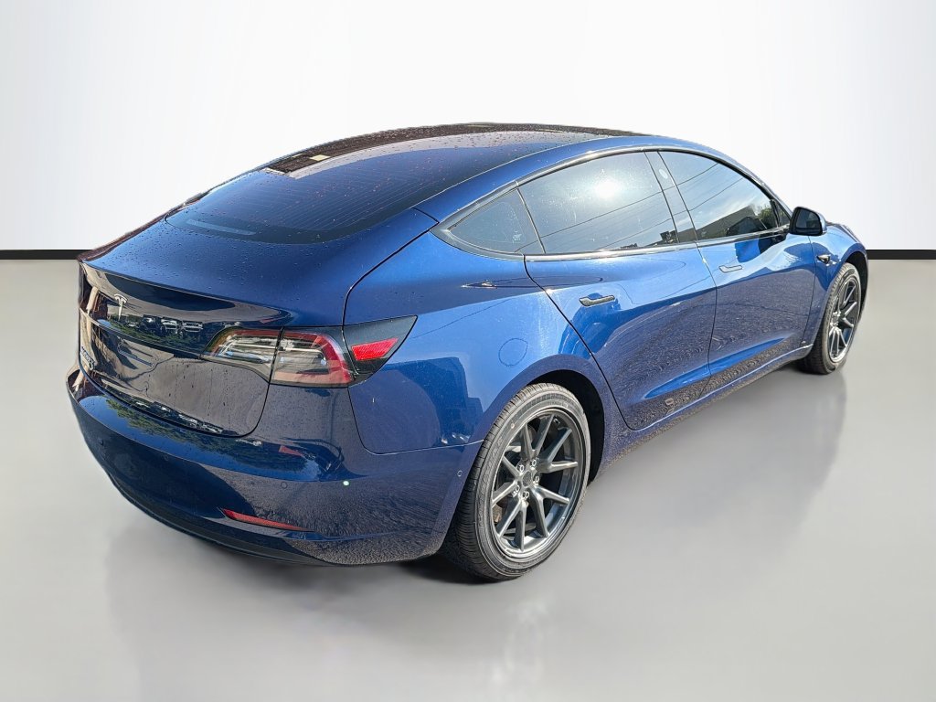 Used 2018 Tesla Model 3 Long Range RWD image 7