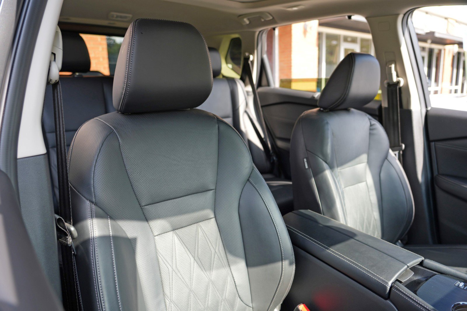 Used 2024 Nissan Rogue Platinum w/ Platinum Premium Package FWD image 37