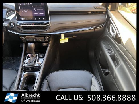 New 2026 Jeep Compass Limited image 17