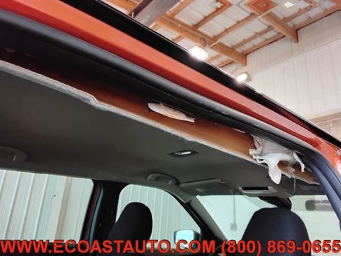 Used 2020 Nissan Kicks SV image 20