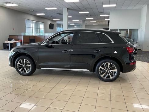 Used 2023 Audi Q5 2.0T Premium Plus w/ Premium Plus Package AWD/4WD image 4