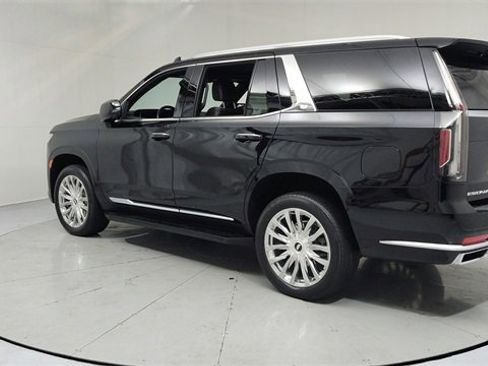 Certified 2022 Cadillac Escalade Premium Luxury image 3