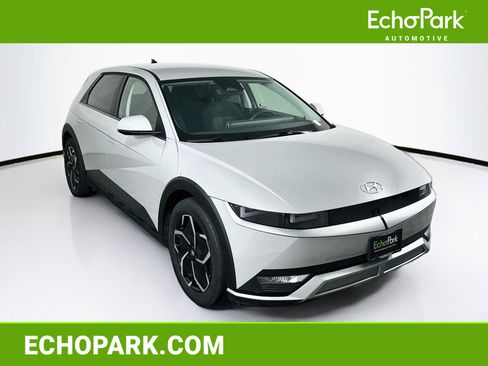 Used 2024 Hyundai Ioniq 5 SE RWD image 1