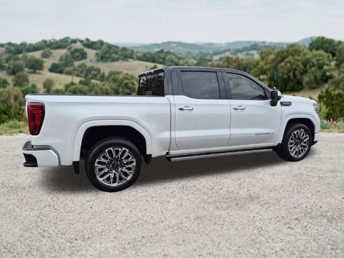 Used 2024 GMC Sierra 1500 Denali Ultimate AWD/4WD image 11