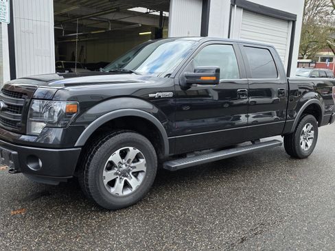 Used 2014 Ford F150 FX4 w/ Equipment Group 402A Luxury image 1