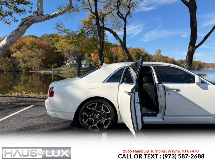 Used 2013 Rolls-Royce Ghost RWD image 14