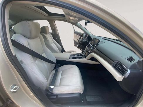 Used 2020 Honda Accord EX image 15