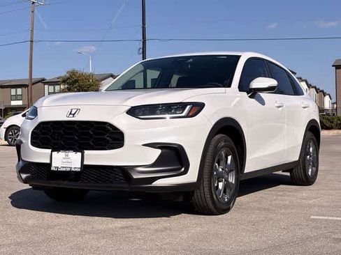 Certified 2026 Honda HR-V LX image 11