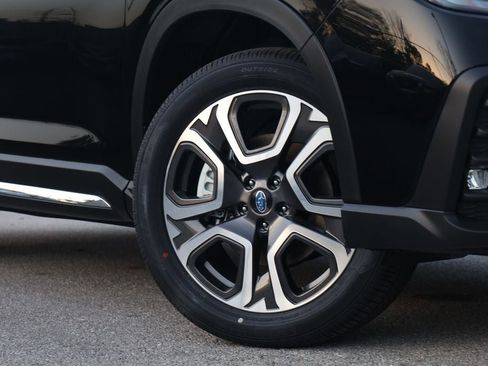 New 2026 Subaru Ascent Touring AWD/4WD image 3