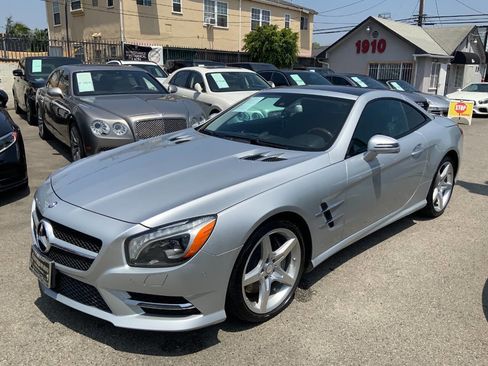 Used 2014 Mercedes-Benz SL 550 image 31