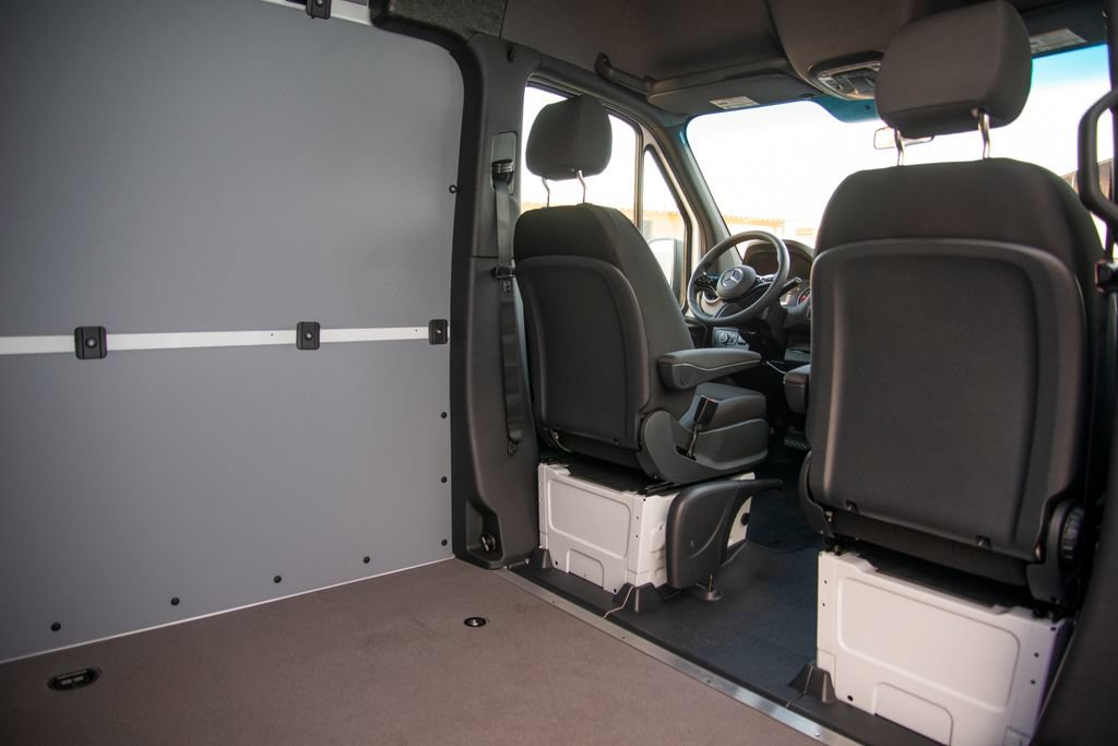 New 2026 Mercedes-Benz Sprinter 2500 image 17