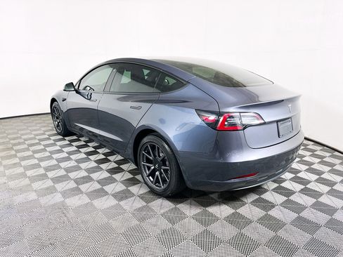 Used 2020 Tesla Model 3 Standard Range Plus RWD image 5