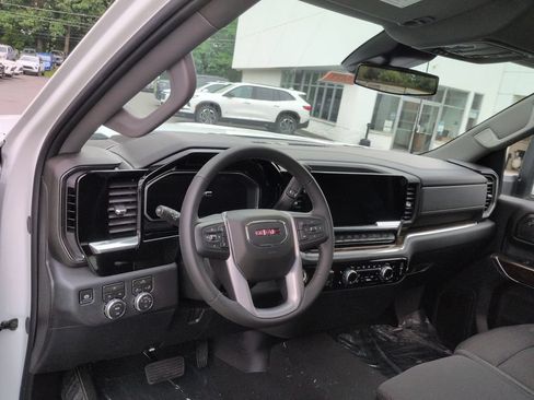 New 2026 GMC Sierra 2500 SLE w/ Max Trailering Package AWD/4WD image 9