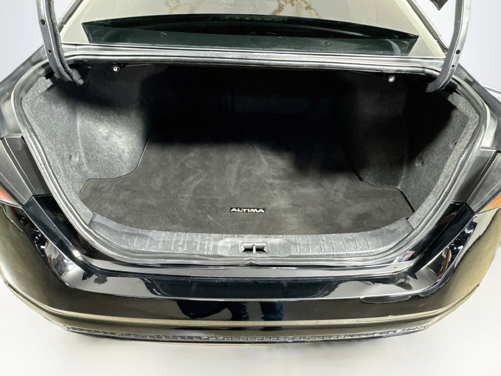 Used 2020 Nissan Altima 2.5 S FWD image 29