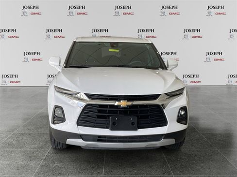 Used 2021 Chevrolet Blazer LT image 2