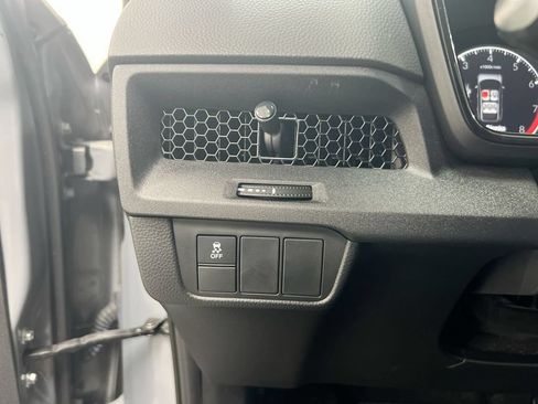 Used 2023 Honda CR-V LX image 18
