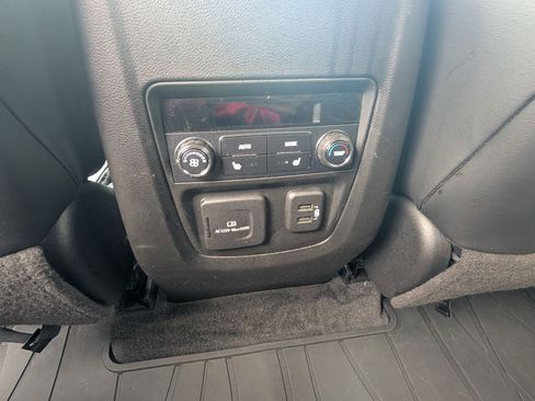 Used 2020 Buick Enclave Avenir w/ Avenir Technology Package image 15