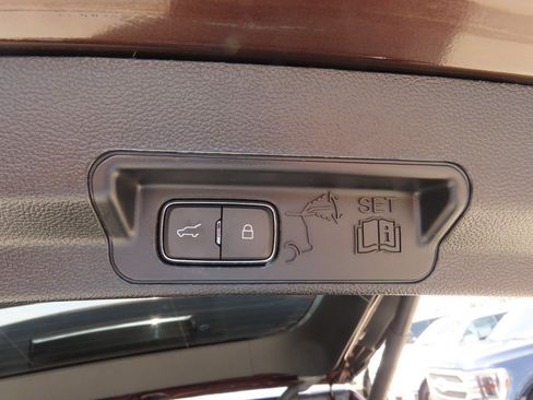 Used 2020 Ford Explorer ST w/ ST Street Pack AWD/4WD image 14